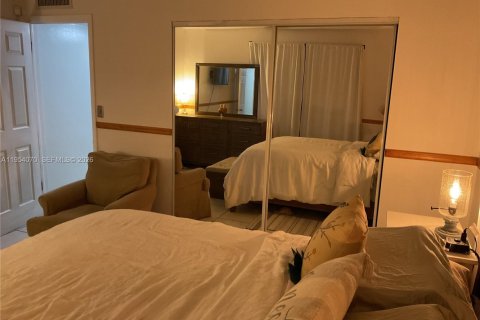 Купить кондоминиум в Майами, Флорида 2 спальни, 84.54м2, № 2009082 - фото 17