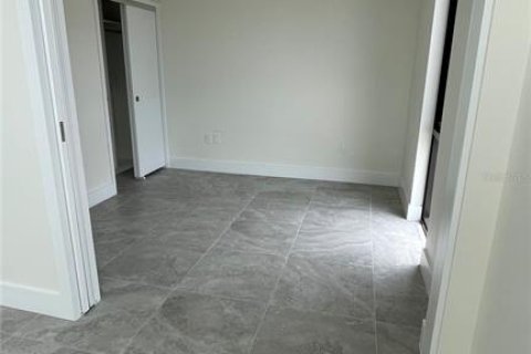 Condominio en alquiler en Sarasota, Florida, 2 dormitorios, 95.04 m2 № 1681102 - foto 10