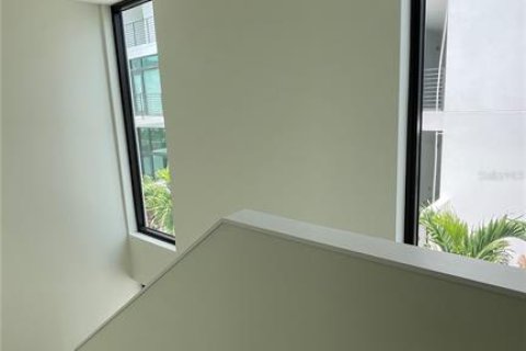 Condominio en alquiler en Sarasota, Florida, 2 dormitorios, 95.04 m2 № 1681102 - foto 7