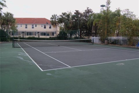 Touwnhouse à louer à Kissimmee, Floride: 4 chambres, 152.55 m2 № 1675933 - photo 27