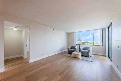 Copropriété à vendre à Saint Petersburg, Floride: 2 chambres, 116.13 m2 № 2329848 - photo 19