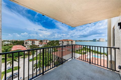 Copropriété à vendre à Saint Petersburg, Floride: 2 chambres, 116.13 m2 № 2329848 - photo 21