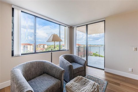 Copropriété à vendre à Saint Petersburg, Floride: 2 chambres, 116.13 m2 № 2329848 - photo 20