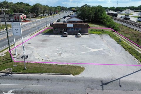 Immobilier commercial à Wildwood, Floride 249.35 m2 № 2406599