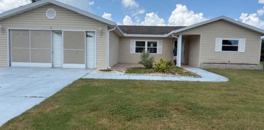 Villa ou maison à Summerfield, Floride 2 chambres, 134.71 m2 № 1874119