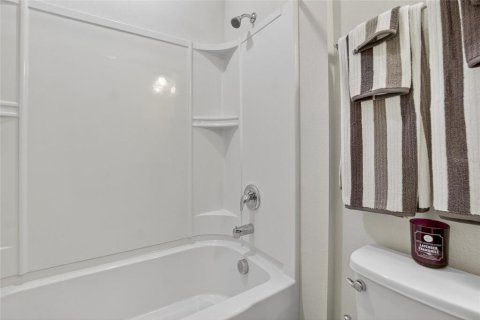 House in Wesley Chapel, Florida 4 bedrooms, 201.78 sq.m. № 1854636 - photo 19