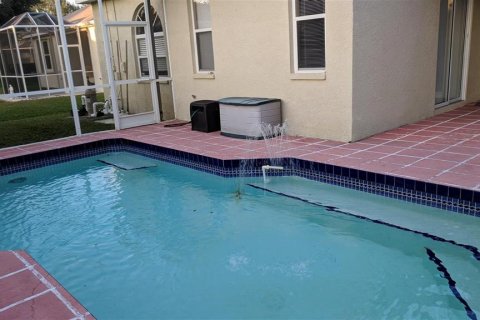 Casa en alquiler en Lakewood Ranch, Florida, 3 dormitorios, 152.82 m2 № 1644426 - foto 2