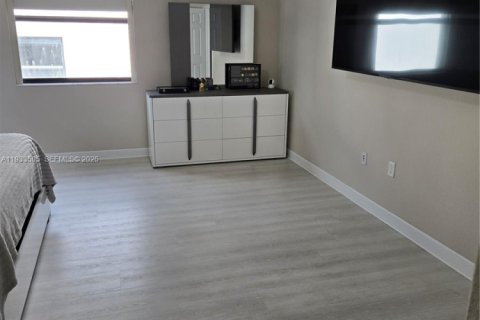 Купить виллу или дом в Хомстед, Флорида 4 спальни, 258.27м2, № 1991306 - фото 20