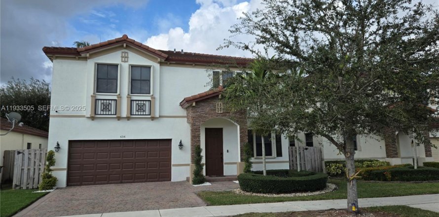 Дом в Хомстед, Флорида 4 спальни, 258.27м2 № 1991306