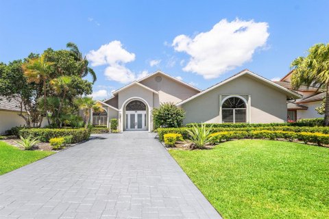 House in Palm Beach Gardens, Florida 4 bedrooms, 293.48 sq.m. № 2190222
