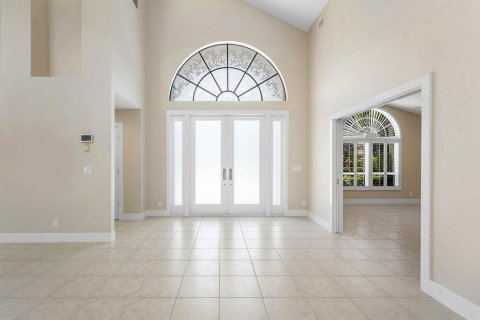 House in Palm Beach Gardens, Florida 4 bedrooms, 293.48 sq.m. № 2190222 - photo 5