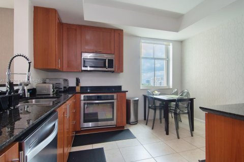 Condominio en alquiler en Aventura, Florida, 3 dormitorios, 176.51 m2 № 1973820 - foto 11