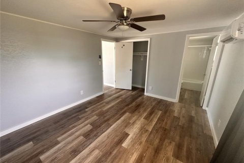 Apartamento en alquiler en Englewood, Florida, 1 dormitorio, 60.39 m2 № 1846636 - foto 6