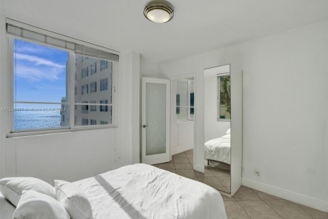 Copropriété à vendre à Miami Beach, Floride: 2 chambres, 89.56 m2 № 1865426 - photo 14