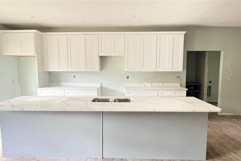 Casa en venta en Lake Wales, Florida, 4 dormitorios, 155.05 m2 № 1391054 - foto 3