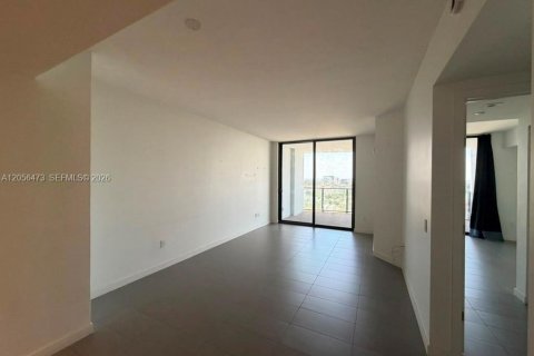 Condominio en alquiler en Miami, Florida, 1 dormitorio, 78.97 m2 № 2168520 - foto 23