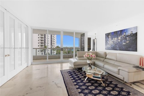 Condominio en venta en Aventura, Florida, 3 dormitorios, 173.26 m2 № 2034703 - foto 10