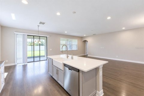 Villa ou maison à louer à Lutz, Floride: 5 chambres, 310.01 m2 № 2403051 - photo 27