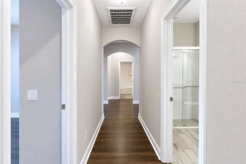 Villa ou maison à louer à Lutz, Floride: 5 chambres, 310.01 m2 № 2403051 - photo 10