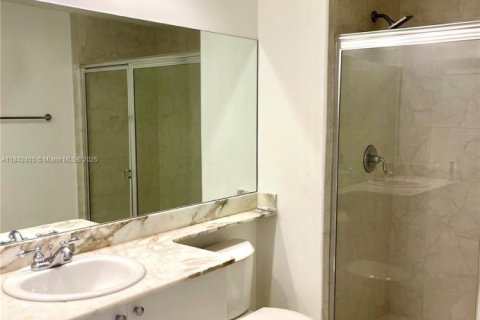 Copropriété à louer à Aventura, Floride: 2 chambres, 100.06 m2 № 1834146 - photo 8