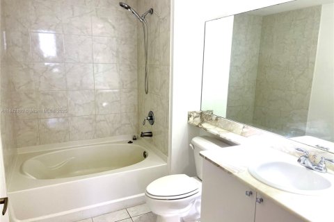 Copropriété à louer à Aventura, Floride: 2 chambres, 100.06 m2 № 1834146 - photo 7