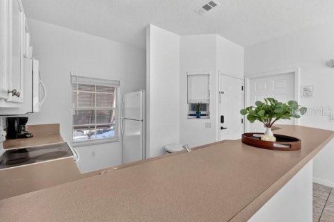 Adosado en venta en Kissimmee, Florida, 3 dormitorios, 118.64 m2 № 2238066 - foto 5
