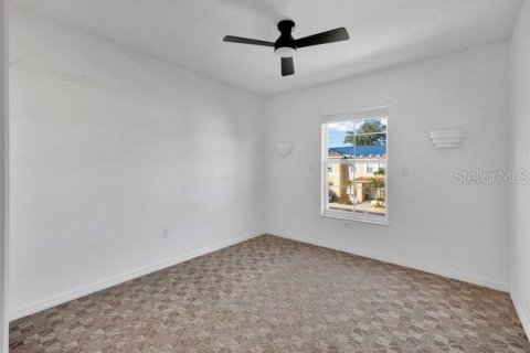 Adosado en venta en Kissimmee, Florida, 3 dormitorios, 118.64 m2 № 2238066 - foto 14