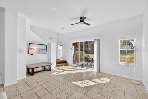 Adosado en venta en Kissimmee, Florida, 3 dormitorios, 118.64 m2 № 2238066 - foto 4