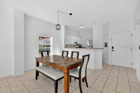 Adosado en venta en Kissimmee, Florida, 3 dormitorios, 118.64 m2 № 2238066 - foto 11