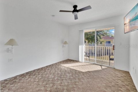 Adosado en venta en Kissimmee, Florida, 3 dormitorios, 118.64 m2 № 2238066 - foto 12