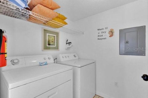 Adosado en venta en Kissimmee, Florida, 3 dormitorios, 118.64 m2 № 2238066 - foto 19