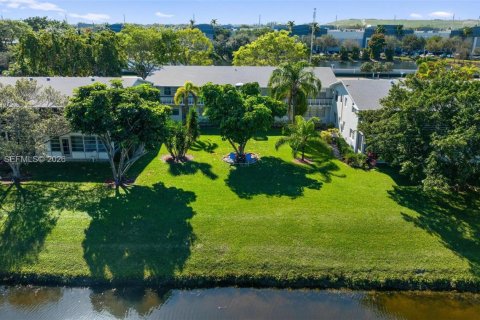 Купить кондоминиум в Дирфилд-Бич, Флорида 1 спальня, 54.35м2, № 2020341 - фото 24