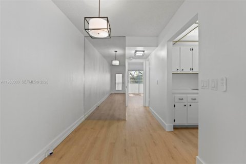 Купить кондоминиум в Дирфилд-Бич, Флорида 1 спальня, 54.35м2, № 2020341 - фото 4