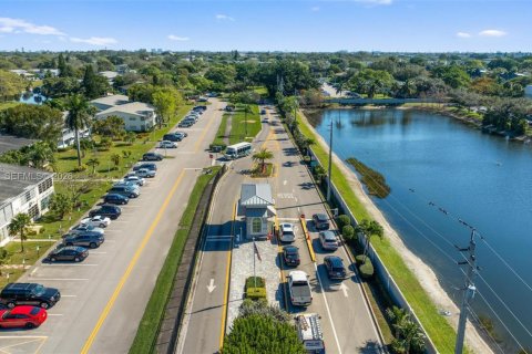 Купить кондоминиум в Дирфилд-Бич, Флорида 1 спальня, 54.35м2, № 2020341 - фото 26