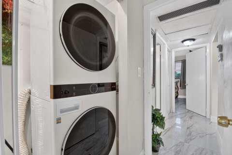 Copropriété à vendre à Boynton Beach, Floride: 2 chambres, 91.6 m2 № 2262450 - photo 24