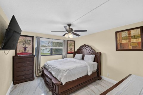 Copropriété à vendre à Boynton Beach, Floride: 2 chambres, 91.6 m2 № 2262450 - photo 19