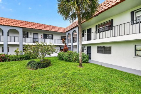 Copropriété à vendre à Boynton Beach, Floride: 2 chambres, 91.6 m2 № 2262450 - photo 2