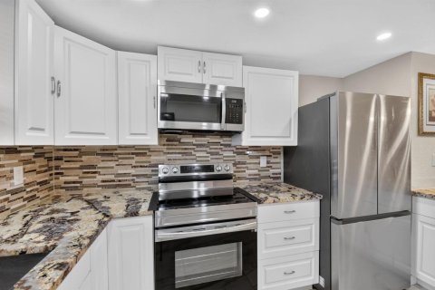 Copropriété à vendre à Boynton Beach, Floride: 2 chambres, 91.6 m2 № 2262450 - photo 10