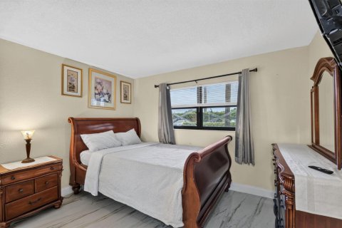Copropriété à vendre à Boynton Beach, Floride: 2 chambres, 91.6 m2 № 2262450 - photo 25