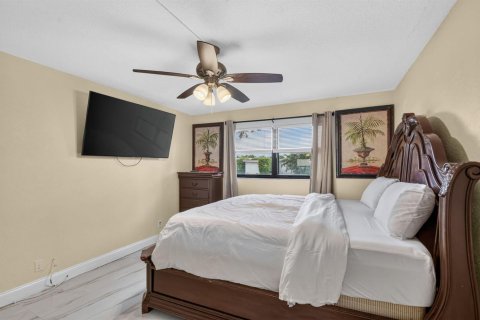 Copropriété à vendre à Boynton Beach, Floride: 2 chambres, 91.6 m2 № 2262450 - photo 21