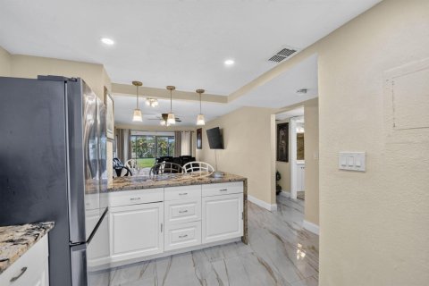 Copropriété à vendre à Boynton Beach, Floride: 2 chambres, 91.6 m2 № 2262450 - photo 8