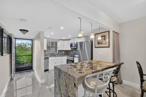 Copropriété à vendre à Boynton Beach, Floride: 2 chambres, 91.6 m2 № 2262450 - photo 11