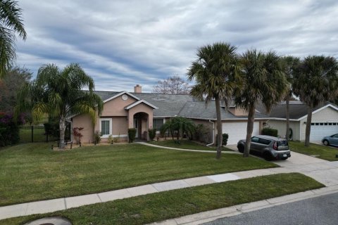 House in Orlando, Florida 4 bedrooms, 178.65 sq.m. № 1582690 - photo 7