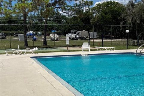 Casa en venta en Port Richey, Florida, 3 dormitorios, 147.81 m2 № 2220244 - foto 30