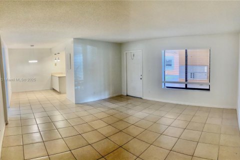 Appartement à louer à Davie, Floride: 2 chambres, 89.46 m2 № 1966181 - photo 13