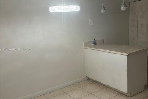 Appartement à louer à Davie, Floride: 2 chambres, 89.46 m2 № 1966181 - photo 6