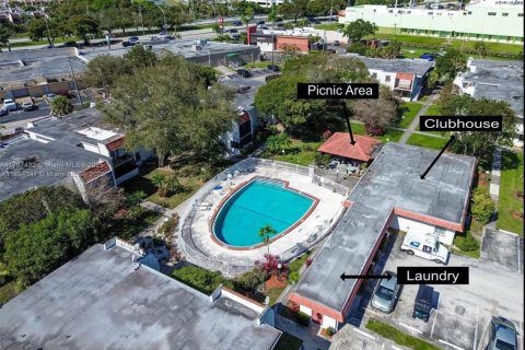 Copropriété à vendre à Palmetto Bay, Floride: 2 chambres, 72.19 m2 № 1949976 - photo 18
