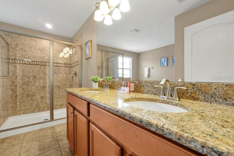 Villa ou maison à vendre à Davenport, Floride: 6 chambres, 284.56 m2 № 2406336 - photo 28