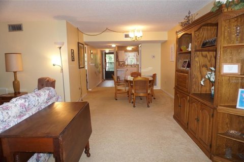 Copropriété à louer à Winter Haven, Floride: 1 chambre, 100.15 m2 № 1908465 - photo 17
