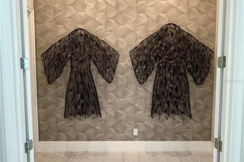 Villa ou maison à louer à Orlando, Floride: 5 chambres, 531.22 m2 № 1901120 - photo 25